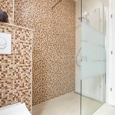 Apartman Spacious Rosa *